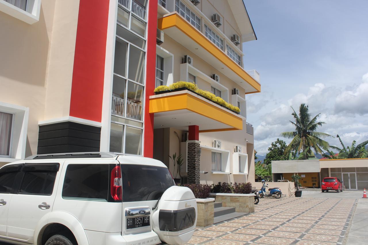 New D'Dhave Hotel Padang  Exterior foto